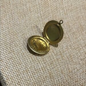 Gold Wish Upon a Star Locket Pendant